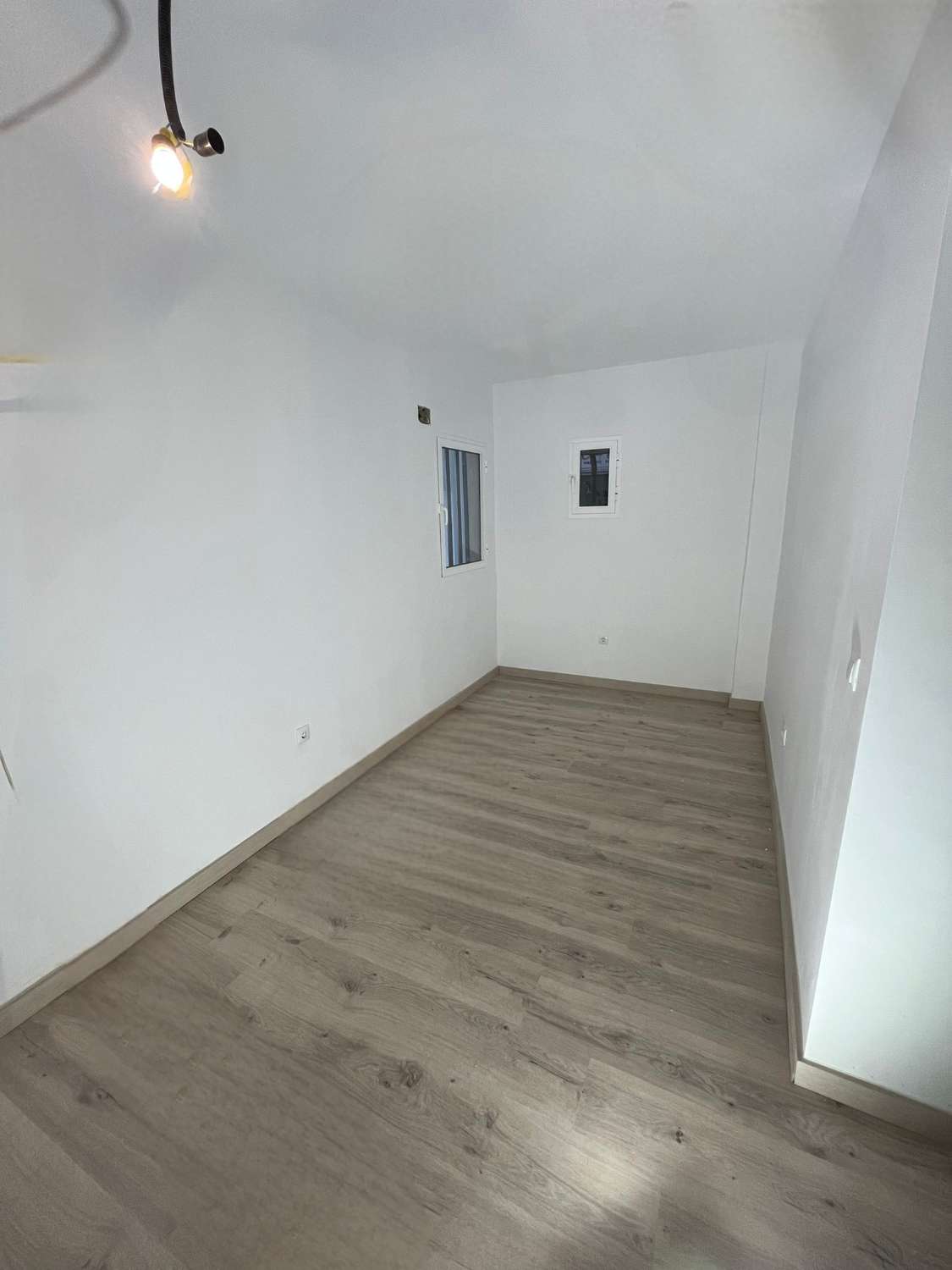 اعمال للبيع في Las Lagunas (Mijas)