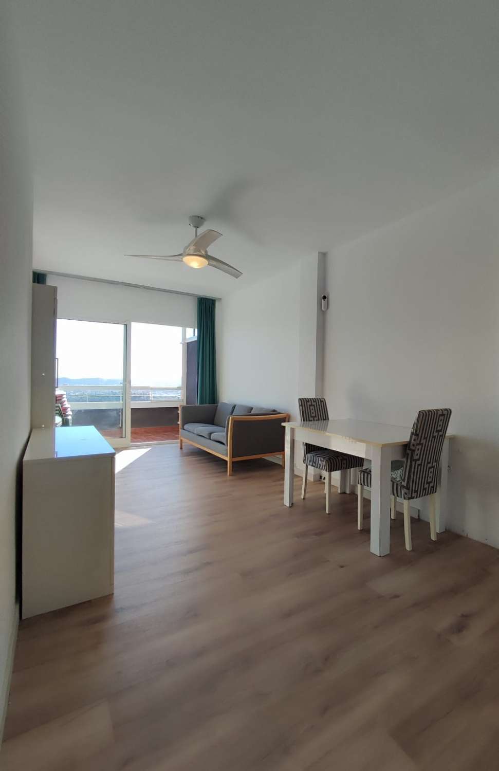 Apartamento con magníficas vistas al mar Fuengirola (Torreblanca)