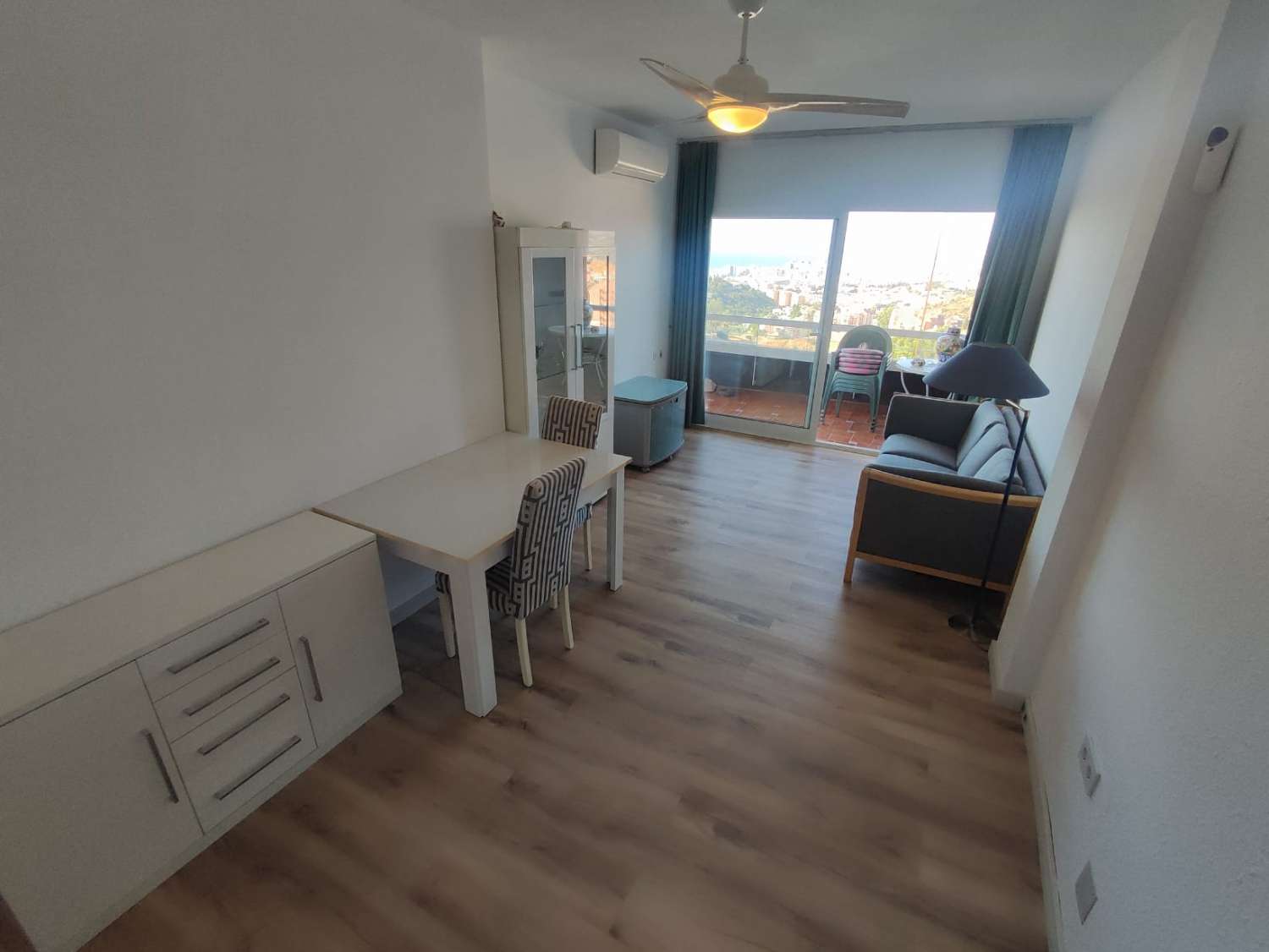 Apartamento con magníficas vistas al mar Fuengirola (Torreblanca)