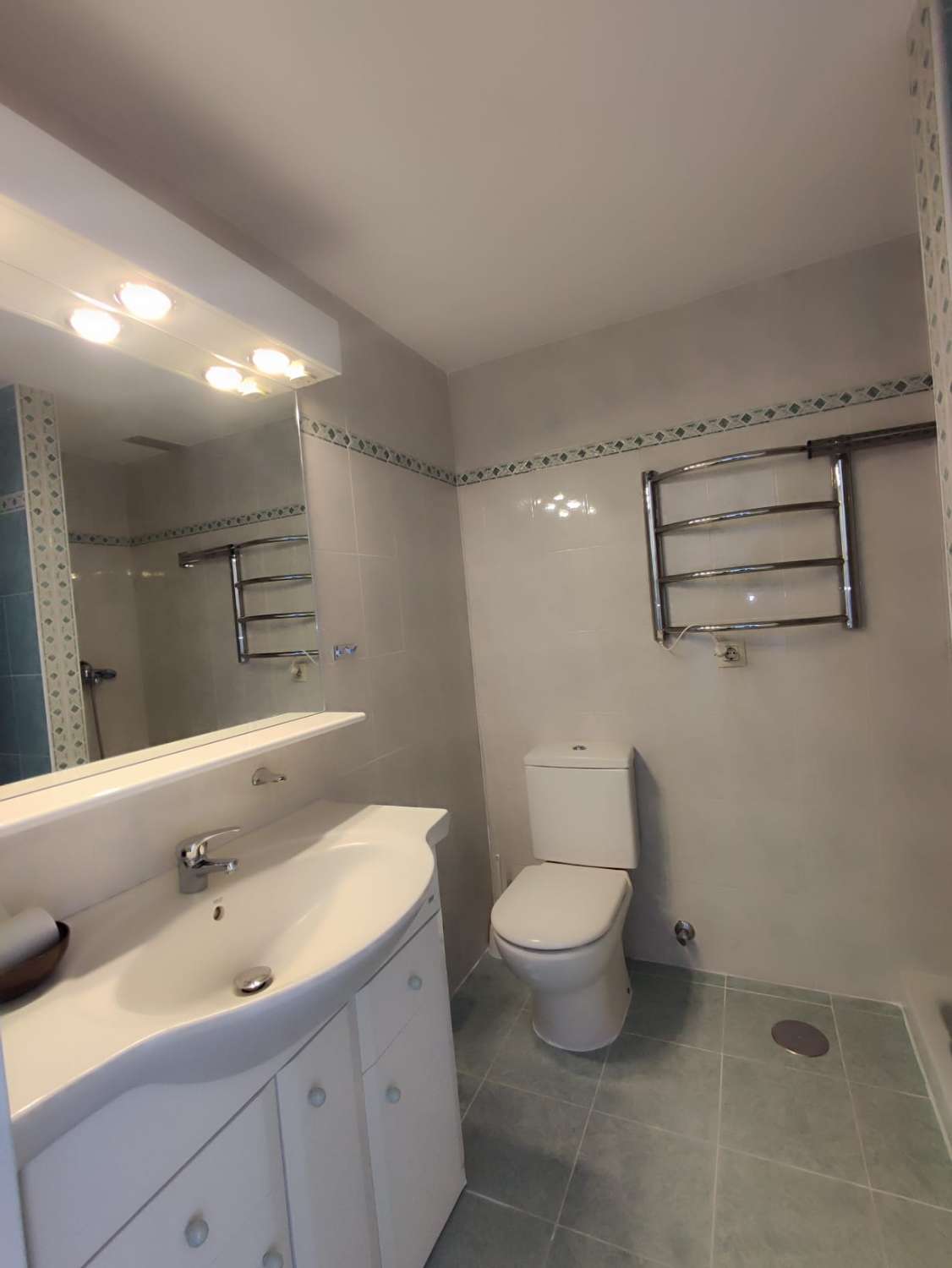 Apartamento con magníficas vistas al mar Fuengirola (Torreblanca)