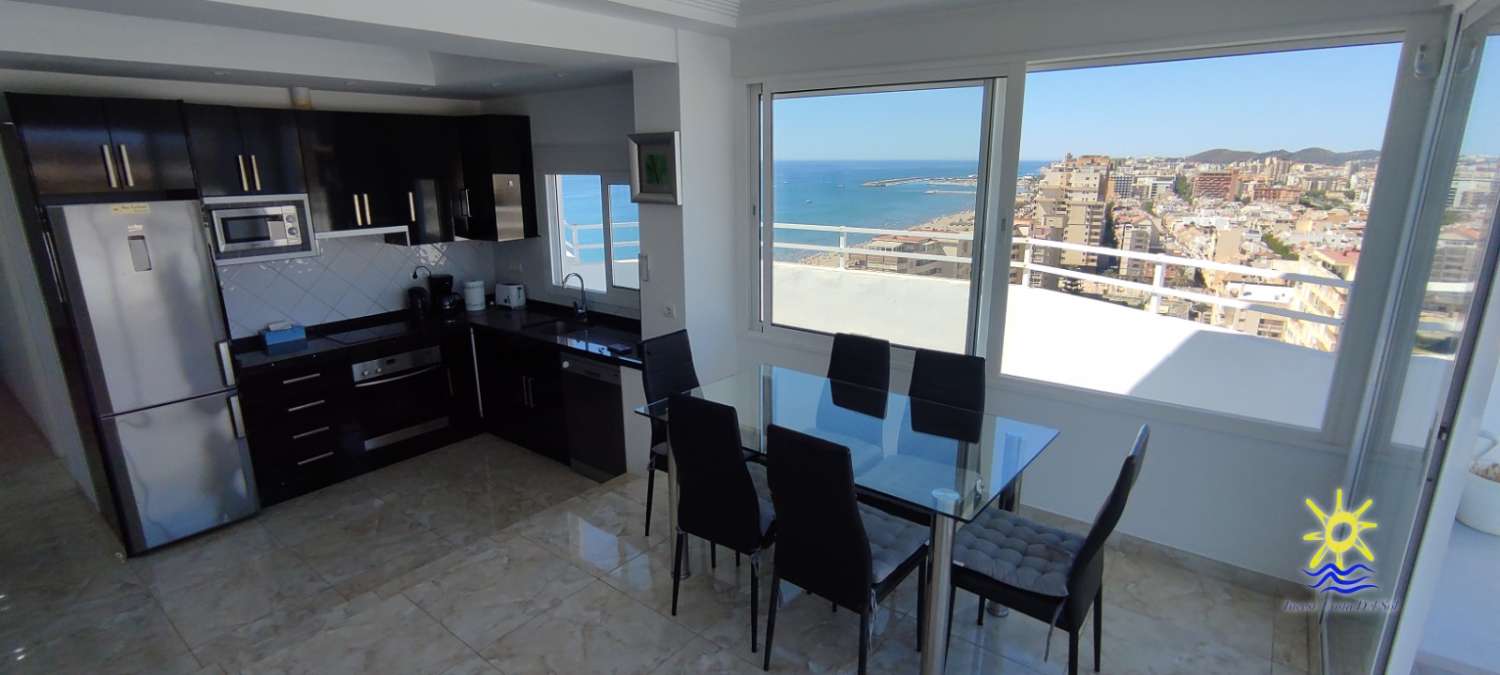 Ático en venta Primera Línea de playa Fuengirola