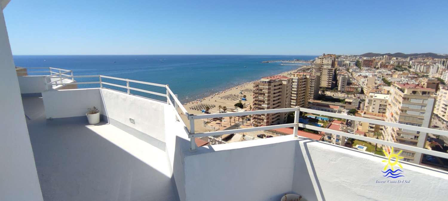 Ático en venta Primera Línea de playa Fuengirola