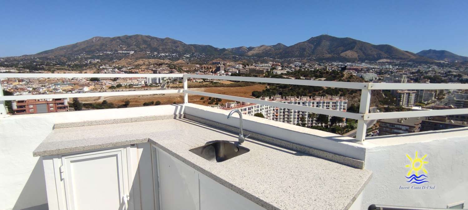 Ático en venta Primera Línea de playa Fuengirola