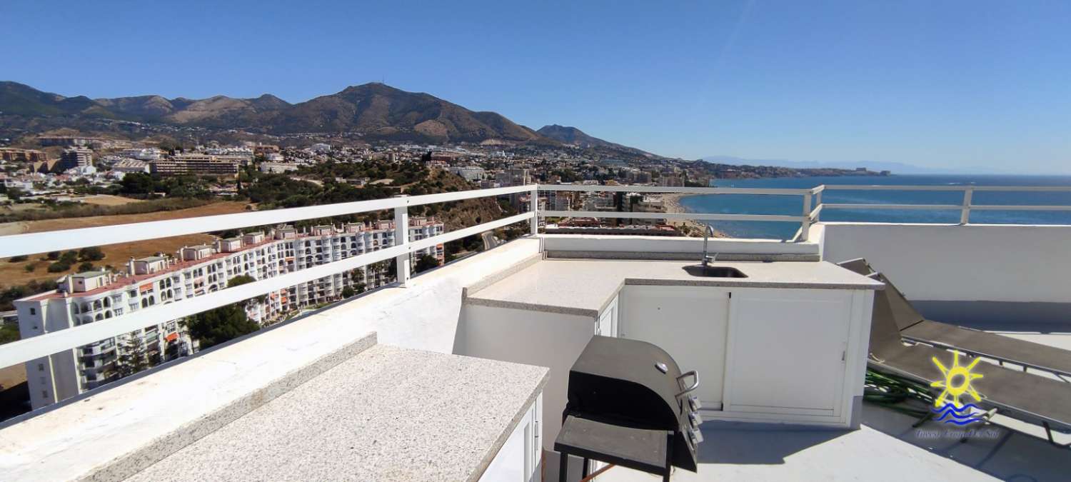 Ático en venta Primera Línea de playa Fuengirola